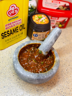 A picture of Ssamjang (Korean bbq dipping sauce for meat).