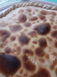 Una foto de Receta Fácil, rápida y económica:  Pascualina de verduras y choclo 👩‍🍳