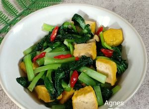 Foto resep Tumis Tahu Sawi Pagoda
