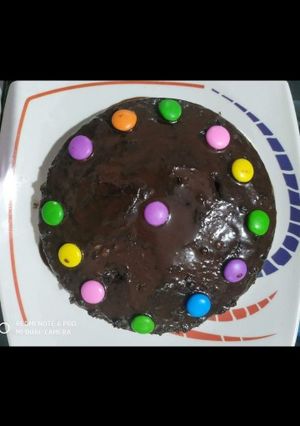 ચોકલેટ બ્રાઉની કેક(Chocolate Brownie Cake Recipe in Gujarati) રેસીપી મુખ્ય ફોટો