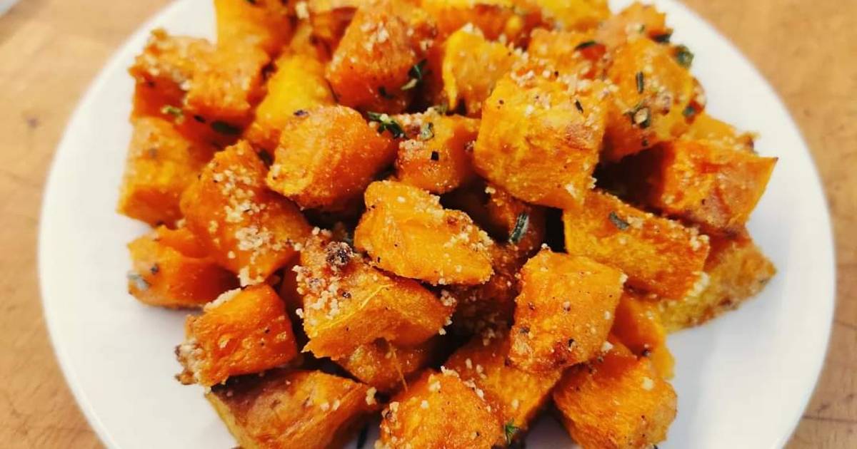 Ricetta Zucca arrosto alle erbe aromatiche di Daniela Innamorati - Cookpad