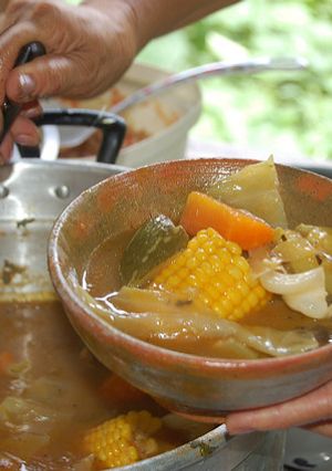 Una foto de Caldo de Patas o sopa de Mondongo