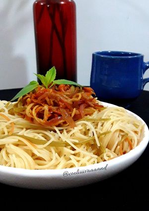 عکسی از دستور پاستا با هویج و کدو سبز