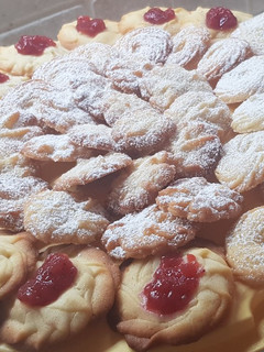 Foto di Biscotti di pasta frolla montata
