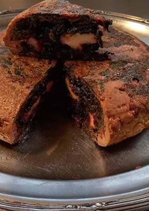Una foto de Tortilla de hojas de remolacha