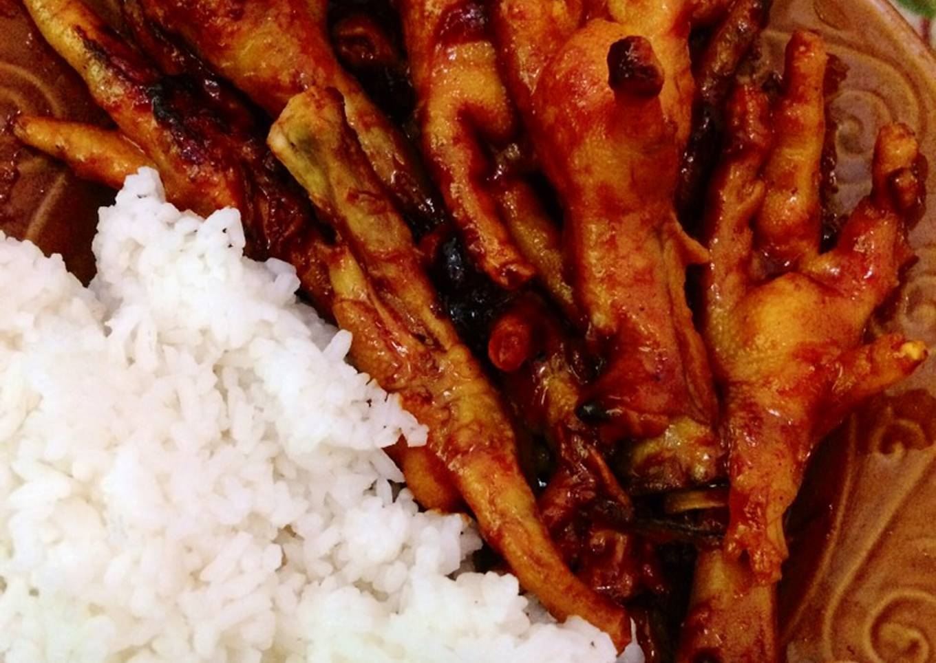 Ceker ayam bumbu gochujang / 매운닭발볶음