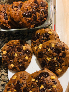 Una foto de Galletas de avena y chocolate fits