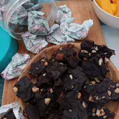 รูปของ Choco Nuts Cracks Real Food
