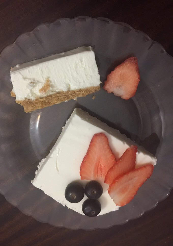 Una foto de Pastel de yogurt y fruta