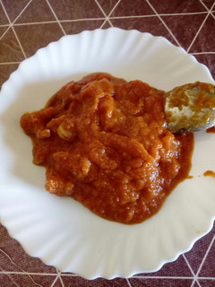 Una foto de Calamares con tomate