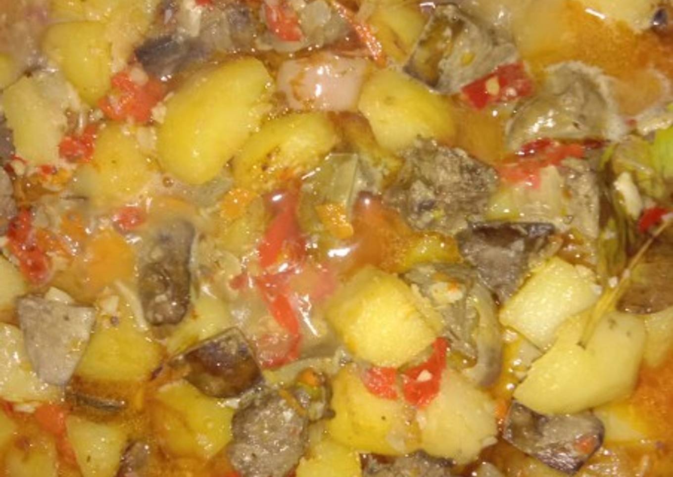 12. Sambal Goreng Ati Kentang Nyemek