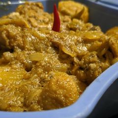 A picture of Ghee Chicken.