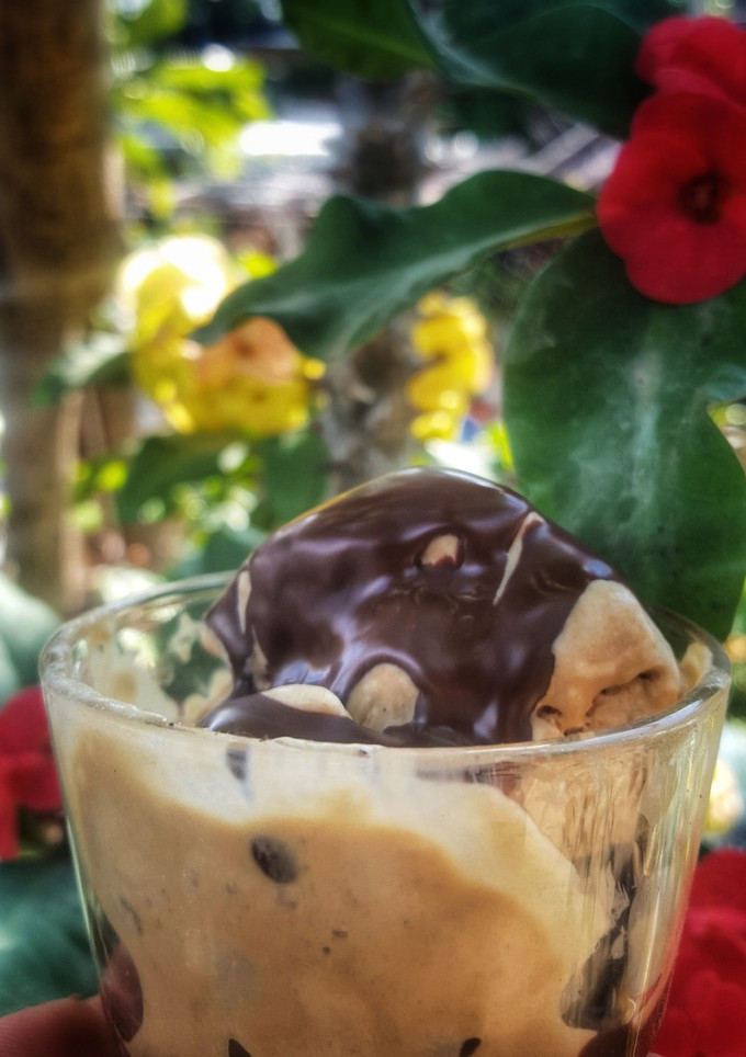 Una foto de Helado de café