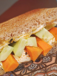 Una foto de Sándwich de Hummus