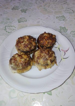 O poză a rețetei Ciuperci cu umplutură de brânză la cuptor.