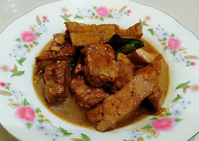 Semur Tahu Tempe (bumbu iris)