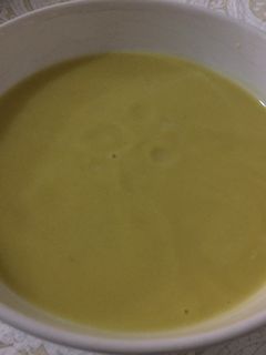 Una foto de Pure de calabacín y garbanzos