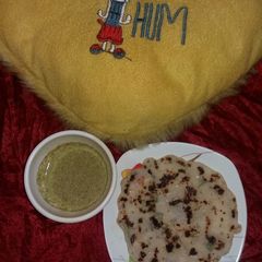 A picture of Uttapam.
