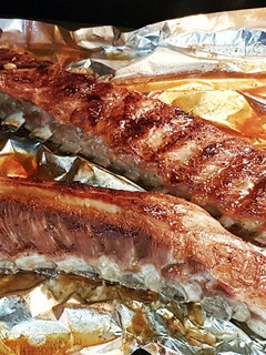Una foto de Costillas de cerdo agridulces con hierbas provenzales al whisky