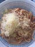Pasta con lomito de salmón