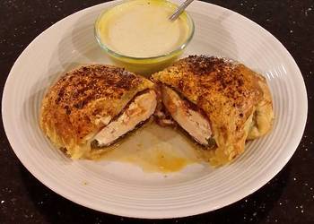How to Recipe Tasty Stuffed Chicken Breasts with Cheese Poblano Peppers and Pastram