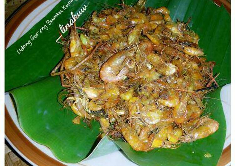 Langkah Mudah untuk Menyiapkan Udang goreng bumbu Kuning Anti Gagal