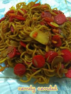 Foto resep Mie goreng sosis