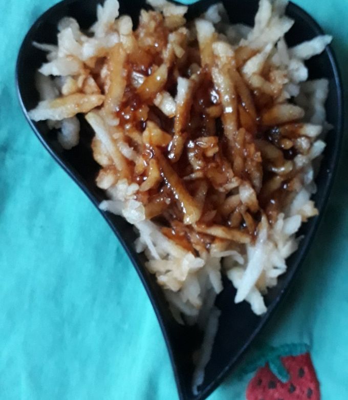 عکسی از دستور سیب و شیره انگور و گلاب