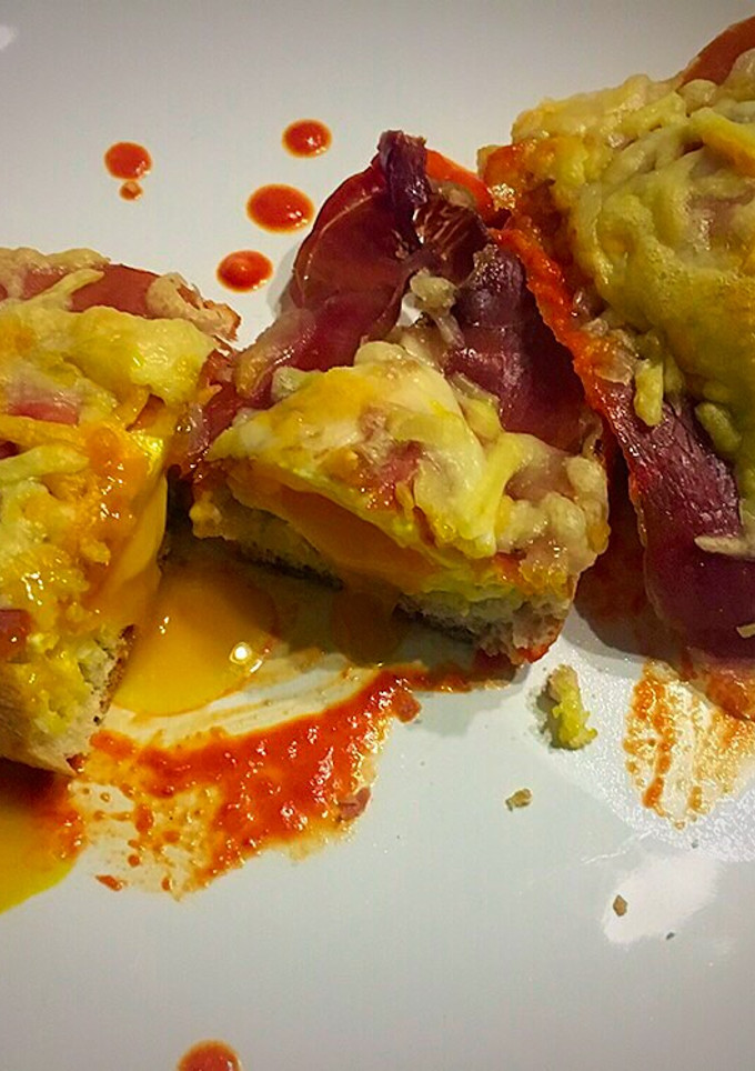 Una foto de Huevos al gratén