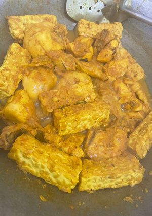 Foto resep Bumbu Racik Ayam Ungkep & Tempe Goreng