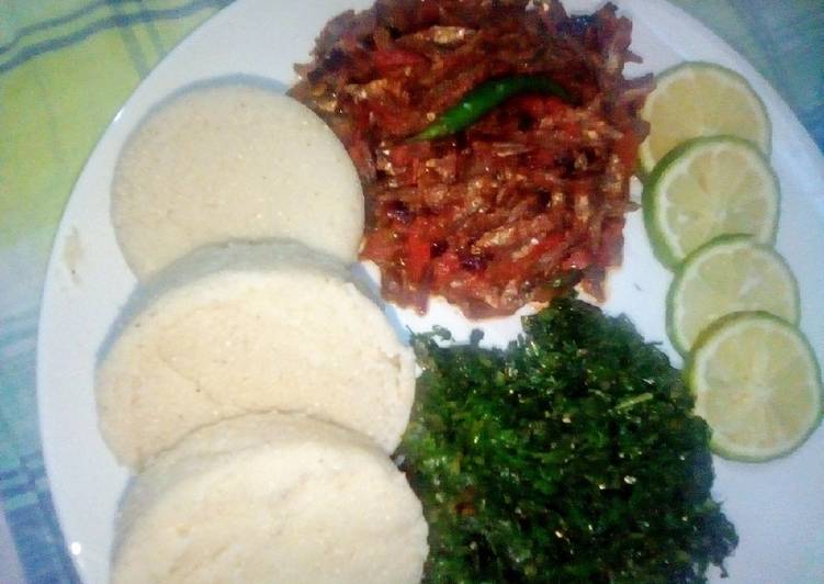 Recipe of Homemade Chillieinfused omena wet fry with stirfried vegs @ugali#pmakers