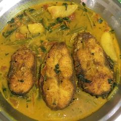 A picture of Rui Fish with Vegetables gravy.