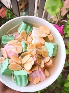 Hình của món Chè khúc bạch rau củ.