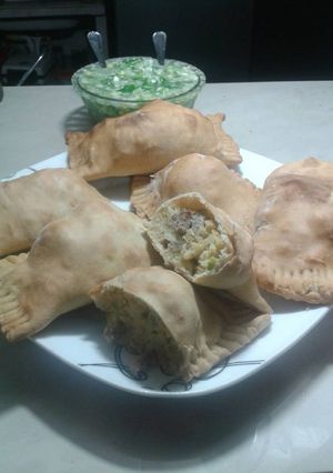 Una foto de Pastelitos de arveja horneados