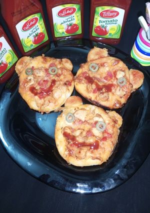 A picture of Mini pizza.