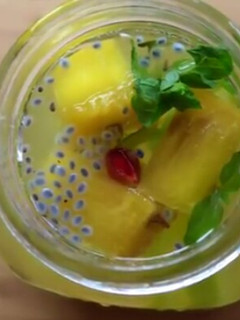 A picture of Basil sugar free drink.
