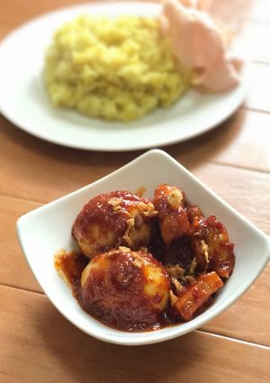 Foto resep Ayam & Telor Masak Habang (Balado)