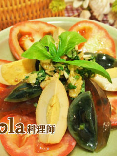 泰式涼拌皮蛋沙拉 的食譜成品照片