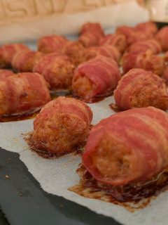 Baconba tekert fasírt golyó recept fotója