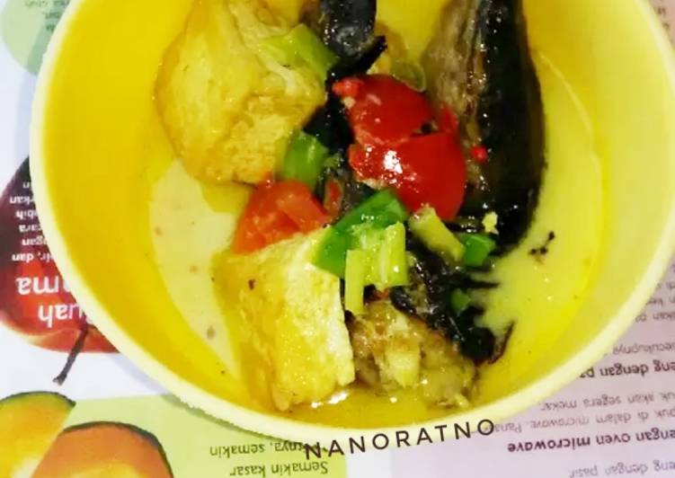 8. Lele Panggang Kuah Santan