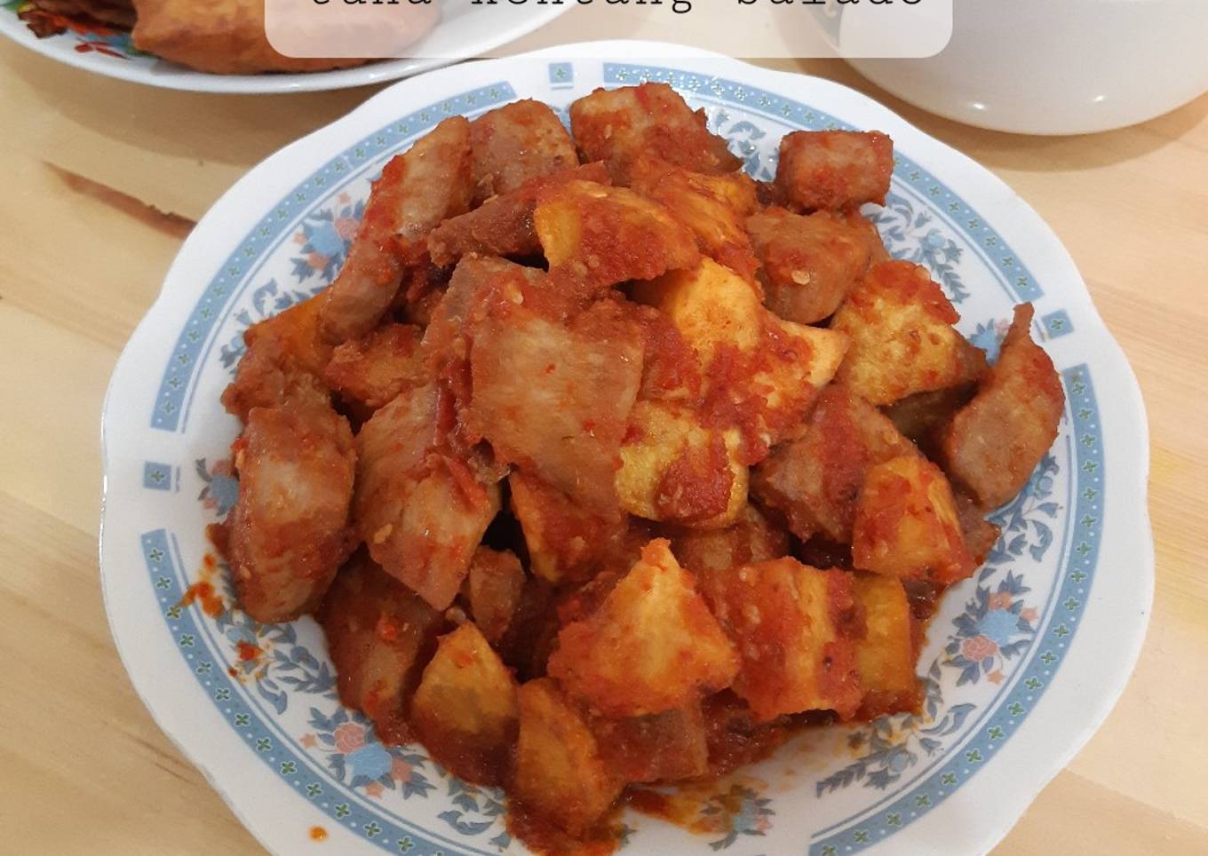 Tuna kentang balado