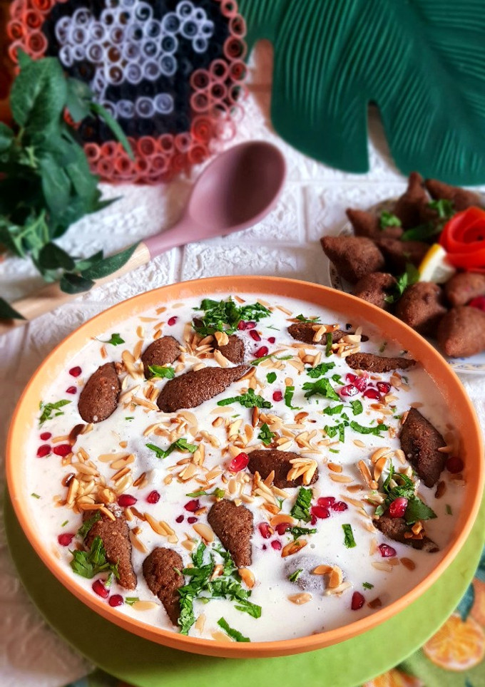صورة لوصفة كبة مقلية بصوص اللبن