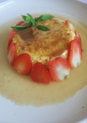 A picture of Egg_Leche_pudding.