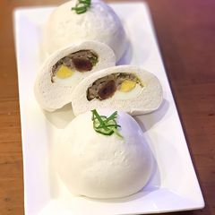 A picture of Vietnamese Banh Bao.