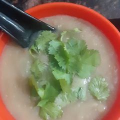 A picture of Cauliflower soup.