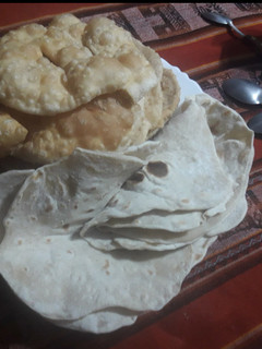 Una foto de Torta fritas🛐💞