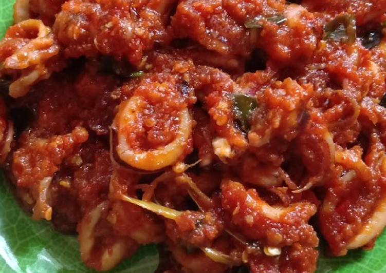Resep masakan Cumi balado | Resep Membuat Cumi balado Yang Enak Dan Lezat