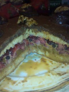 Una foto de Mini torta de cumpleaños rellena 👏