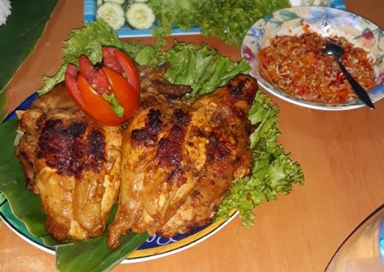 Ayam bakar taliwang