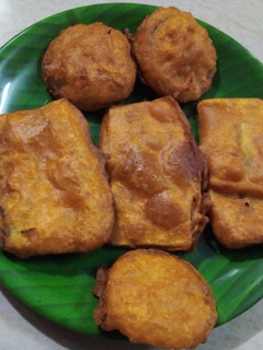 தலைப்பு : வாழைக்காய் பஜ்ஜி செய்முறை முக்கிய புகைப்படம்